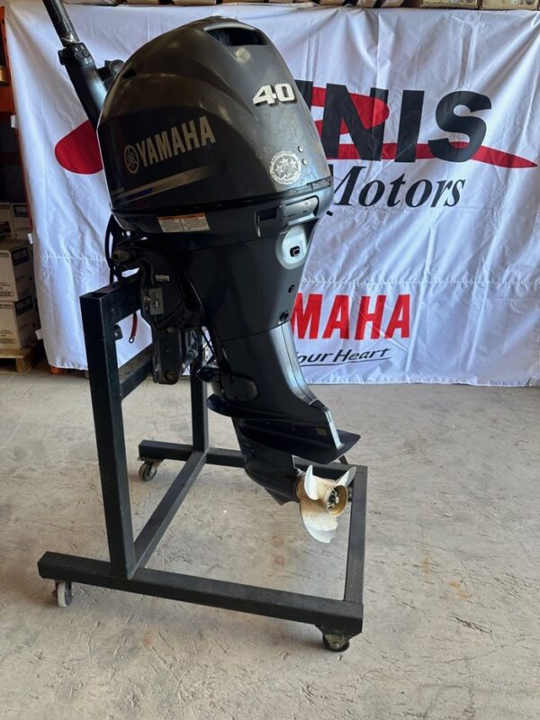 Used yamaha F40LEH  Outboard Engine - Image 3
