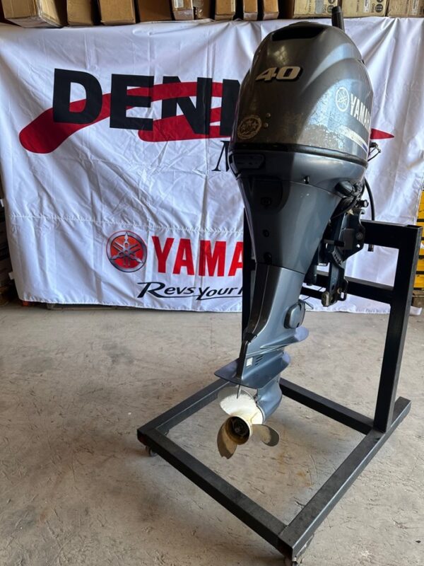 Used yamaha F40LEH  Outboard Engine - Image 4