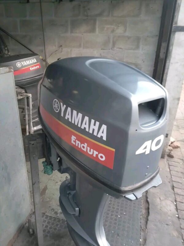 Yamaha 40 hp Enduro outboard engine 2-Stroke Long Shaft - Image 8