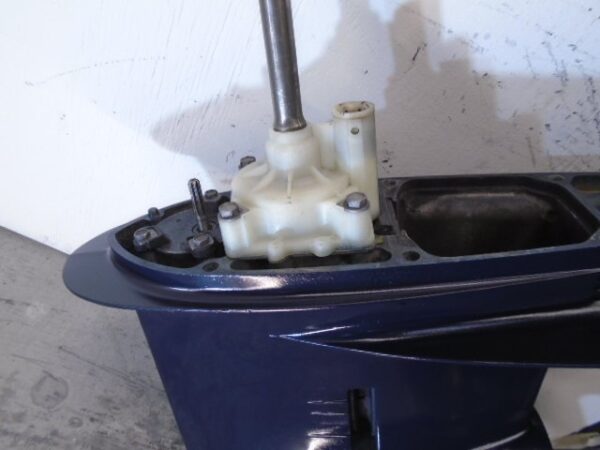 Yamaha 150-175-200hp Lower Unit - Image 4
