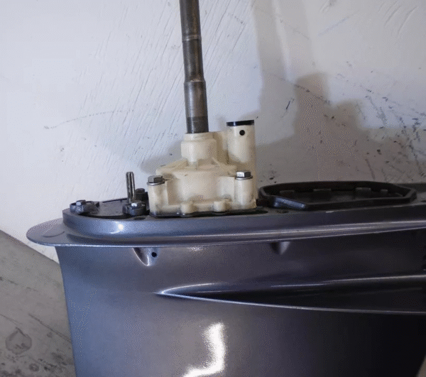 Used Yamaha 4 Stroke 200-225hp Lower Unit