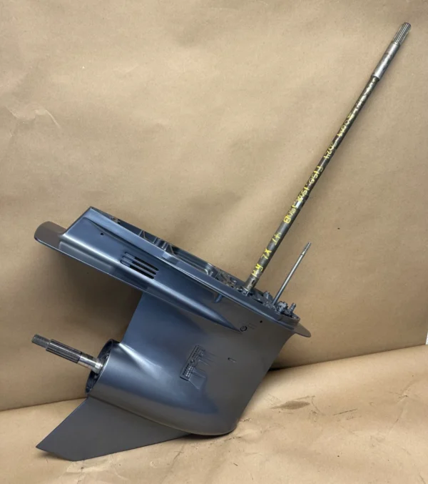 Yamaha F150FET Lower Unit - Image 3