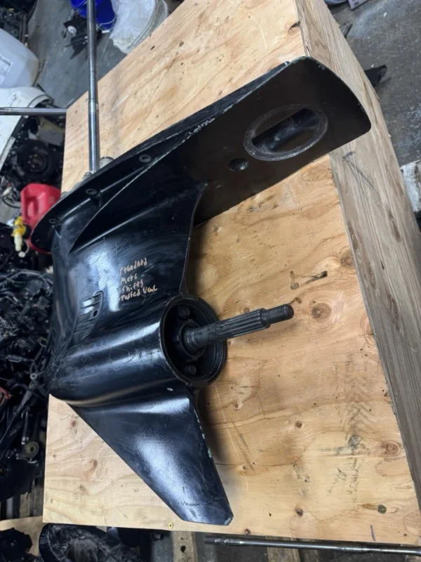 Mercury F 225 HP 4 Stroke Built by YAMAHA Lower Unit - Image 5