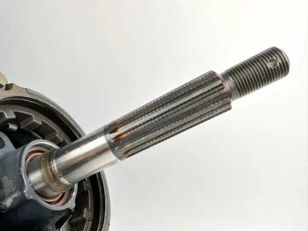 2014 Yamaha 250/300 Lower Unit Gear - Image 8