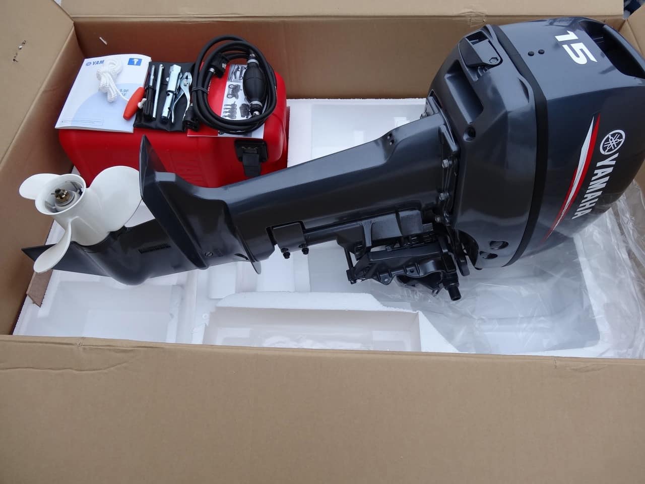 Yamaha 15HP 2-Stroke Enduro Outboard Engine (Long Shaft) - Image 6